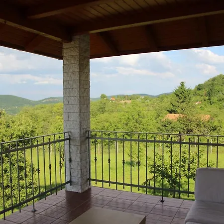 Panorama *